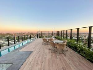 Luxury Collection - The Frame