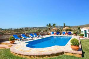 Villa Algazara by Villa Plus