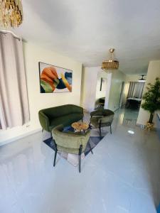 Luxury apartment near Jumbo