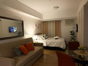 Abreeza Place Tower 1 27th Floor, Wi-Fi 50mbps and Kitchen