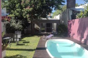 Casa céntrica con piscina