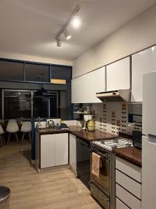 Los Troncos, A Pocos Minutos Caminando de Playa Grande