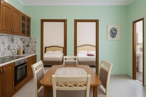 Green Nest Garden House