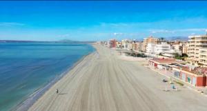 Grand appartement bord de mer refait à neuf 3 chambres