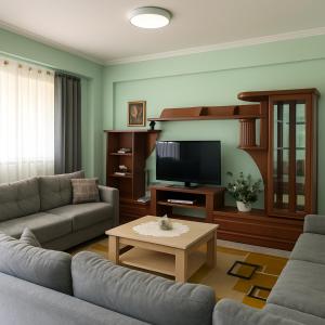 Green Nest Garden House