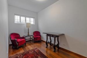 Sobrado top 300m2 house in Jardins 3 suites