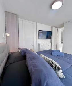 En Costa Lyon, con piscina