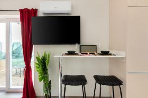 Beige Hospitalité - Ruby - Love Room - Netflix