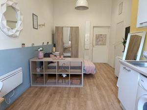 Appartements Stella Studio cosy proche tram - Parking : photos des chambres