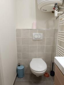 Appartements Stella Studio cosy proche tram - Parking : photos des chambres