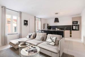 Appartements Beige Hospitalite - Sienna 4br- Elegance et Confort gare : photos des chambres