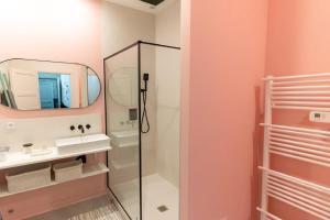 Beige Hospitalité - Emma - hypercentre - appart unique-parking