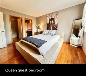 Peg City Queen Guest Suite & Ensuite Bath With Parking