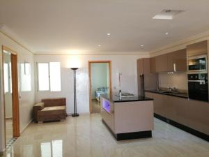 Ferienwohnung mit Stadt-und Meersicht