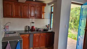 Cottage in nature in Sacred Valley with mountain views