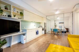 Scarborough Pearl Apartment