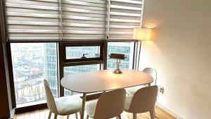 MODERN Luxury Skyscraper in the HEART OF SEOUL