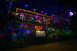 Eclipse Hostel and Bar