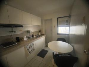 Cozy Hideout-Free Parking, Netflix & Arcade Games