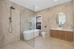 14 Abbott Street - House