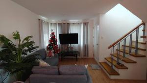 Avida 3-Bedroom Vacation House with Pool