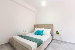 House of Stones 8, Cozy 1BR w Parking