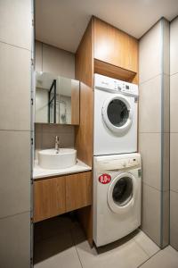 Dorm room for female