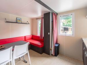 Mobil home avec terrasse à Bormes-les-Mimosas - API-1-52-270