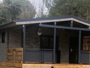 Campings Chalet 4 pers, terrasse privee, au calme - API-1-52-488 : Chalet