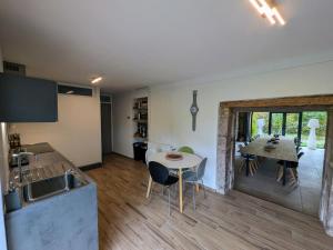 Grand gîte de caractère pour 15 pers à Aillevillers avec jardin - FR-1-583-478