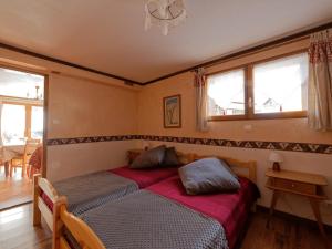 2 pièces 4 personnes Sud avec parking et animaux admis - FR-1-263-605