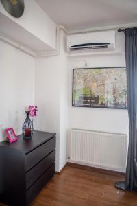 Sea Gem Mamaia - 200m to Beach, XL Terrace, and Beautiful Views