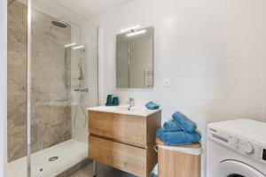 Appartements Beige Hospitalite - Telli Lumiere et balcon : photos des chambres