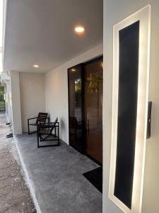 SunSal Garden Surf Hub