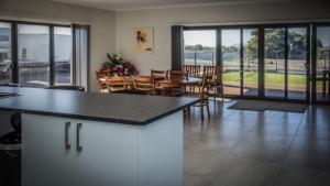 Highview on Victoria Coffin Bay