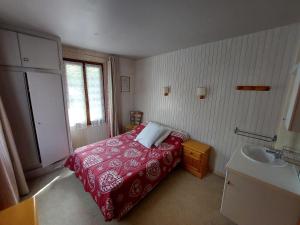 Grand 2 pièces pour 4 personnes, animaux admis - FR-1-263-613