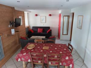 Appartements Appartement 2 pieces pour 6 personnes, animaux acceptes, Valloire - FR-1-263-611 : photos des chambres