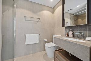 Crème de la Crème -Sweet Stay on BNE Casino w Car