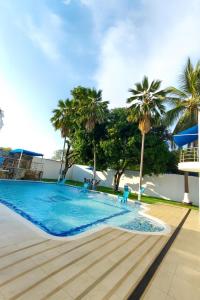 Villa con piscina y jacuzzi privados