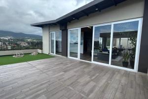 Balcony of the Volcanoes near Antigua