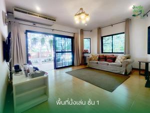Bann White Chalet Khaoyai