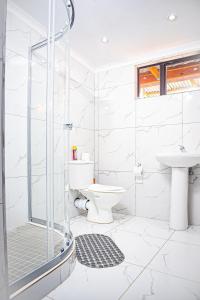 Goodmans Palace 42 Gumtree Crescent, Mount Edgecombe