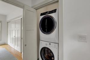 Downtown, Quiet Street, Chefs Kitchen,Home Theatre