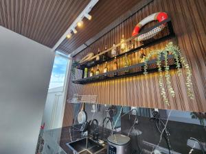 Beloved Bliss Pool Villa Bangsaen พูลวิลล่าบางแสนมีสไลด์เดอร์