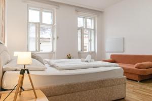 Lovely & Comfortable City Stay- Central Location