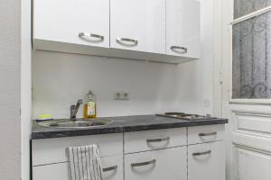 Lovely & Comfortable City Stay- Central Location