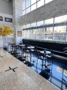 Mercure Líder 1310, Flats Rocha