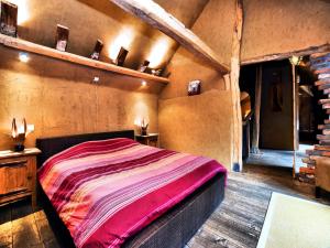 Relaxing Retreat Near Forests