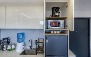 Nairobi Sky 1BR 1min to Junction Mall, Heated-Pool Gym Fast-WiFi