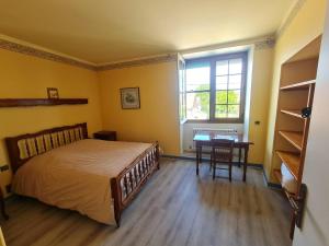 Maisons de vacances Holiday Home Vault-de-Lugny near Forest : photos des chambres